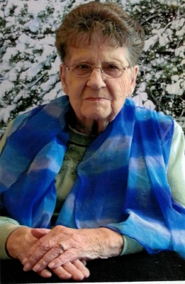 Loretta J Poeschel